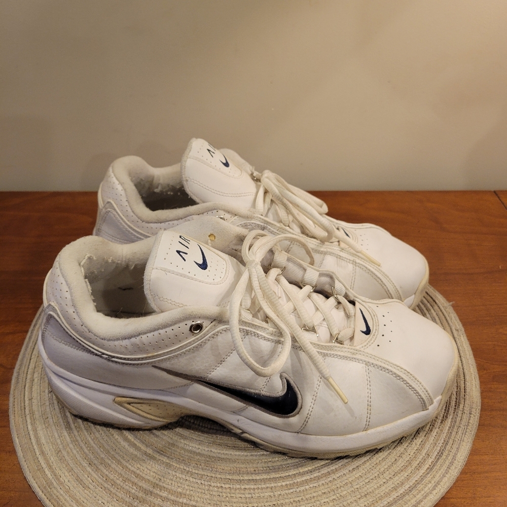 👟EUC~ NIKE AIR VXT II MEN'S SNEAKERS